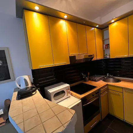 Cute Little Apartament